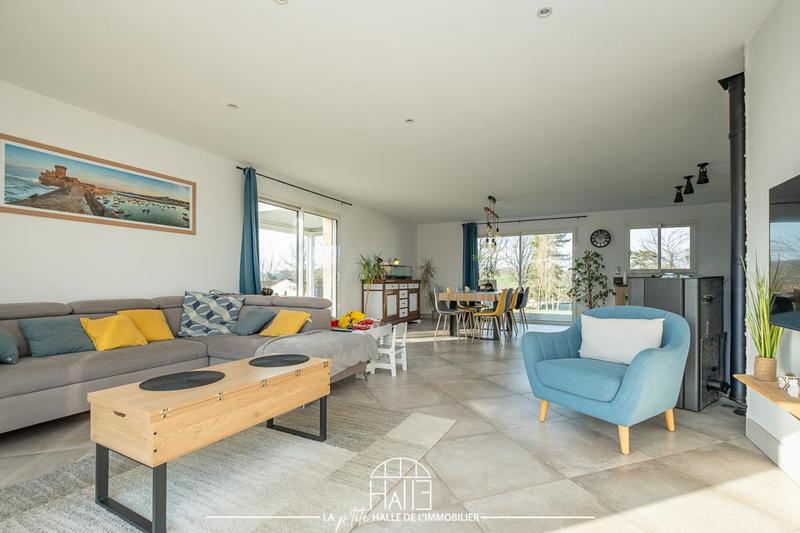 Pavillon - 140 m² - 6 pièces