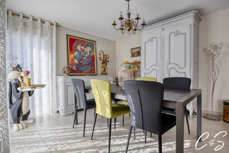 Maison - 131 m² - 6 pièces