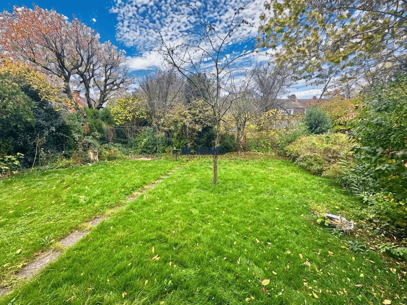 Maison - 83 m² - 5 pièces