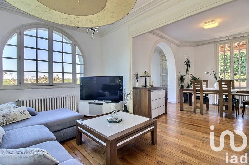 Maison - 200 m² - 7 pièces