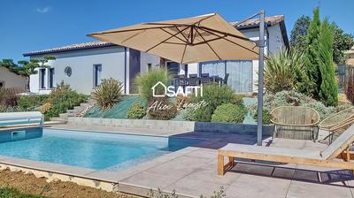 Maison - 123 m² - 5 pièces