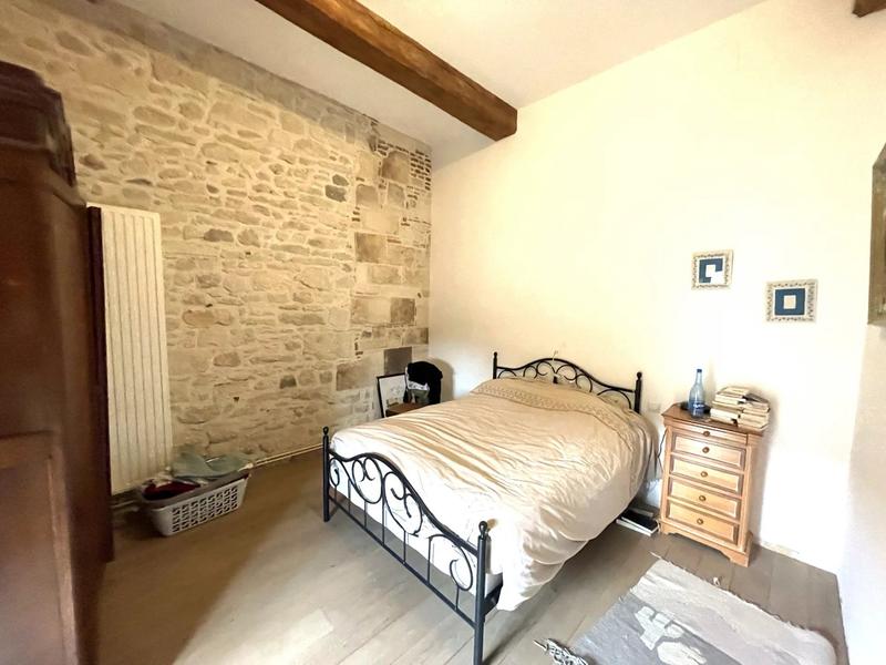 Maison - 225 m² - 6 pièces