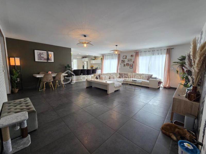 Maison - 172 m² - 6 pièces