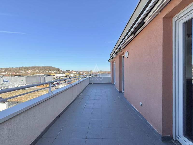 Appartement - 91 m² - 4 pièces