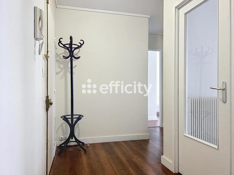 Appartement - 75 m² - 3 pièces