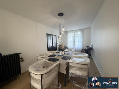 Maison - 205 m² - 7 pièces