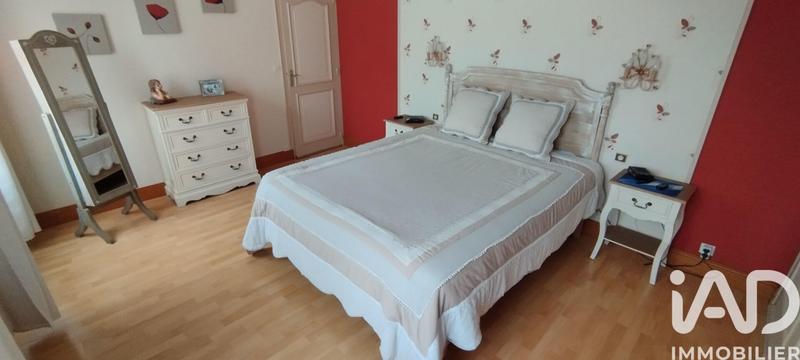 Maison - 153 m² - 9 pièces