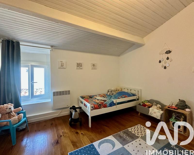 Maison - 203 m² - 7 pièces