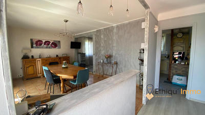 Maison - 107 m² - 6 pièces