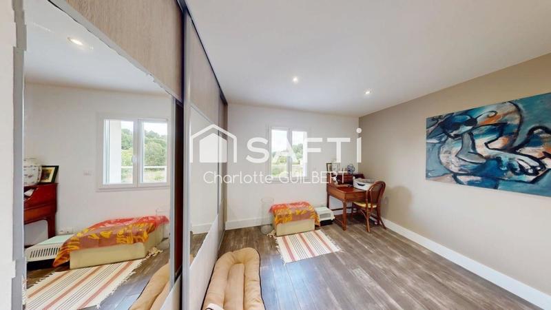 Maison - 135 m² - 4 pièces