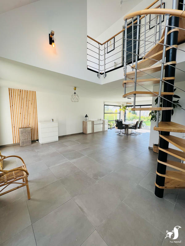 Maison - 156 m² - 4 pièces