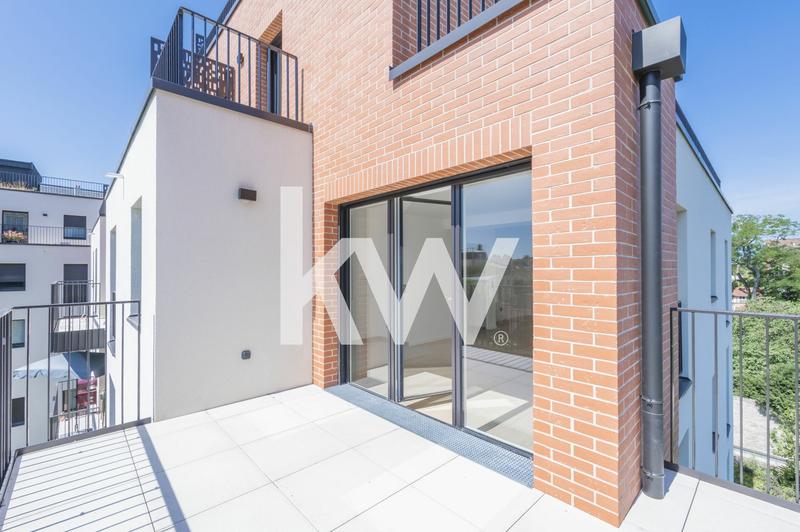 Appartement - 125 m² - 5 pièces