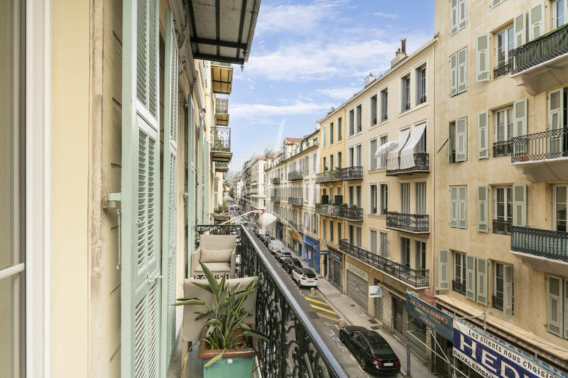 Appartement - 87 m² - 4 pièces