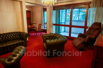 Appartement - 89 m² - 3 pièces