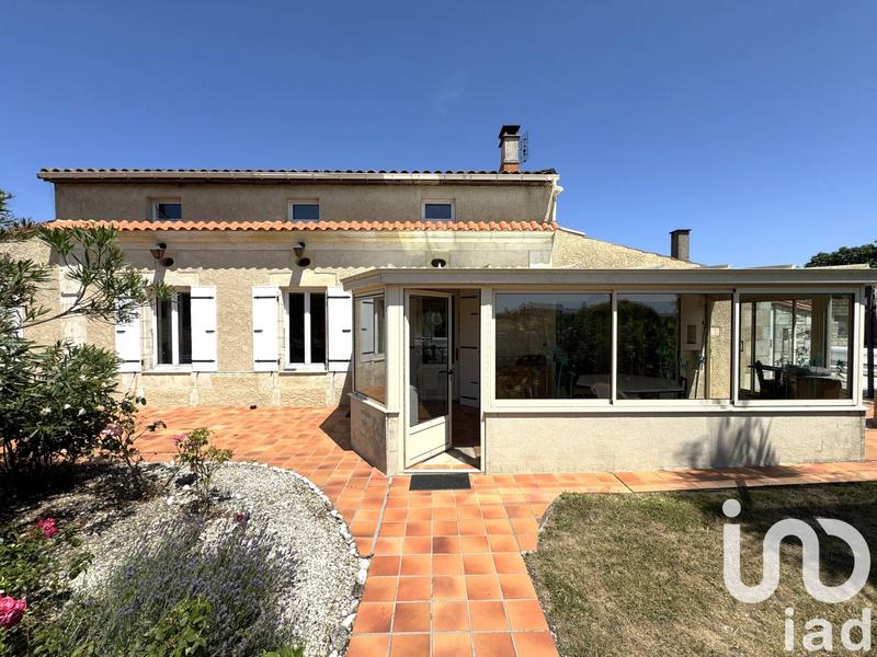 Maison - 185 m² - 6 pièces