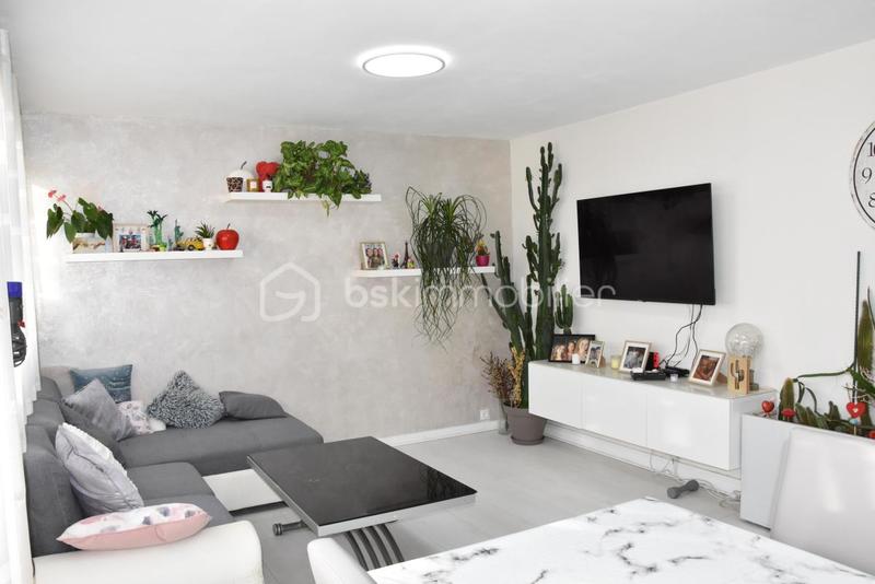 Appartement - 75 m² - 4 pièces