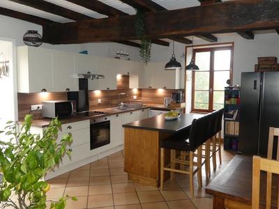 Maison de ville - 130 m² - 7 pièces