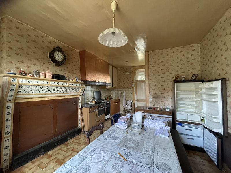 Maison - 97 m² - 5 pièces