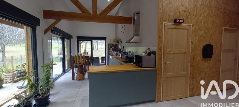 Maison - 160 m² - 5 pièces