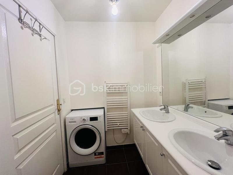 Appartement - 85 m² - 4 pièces