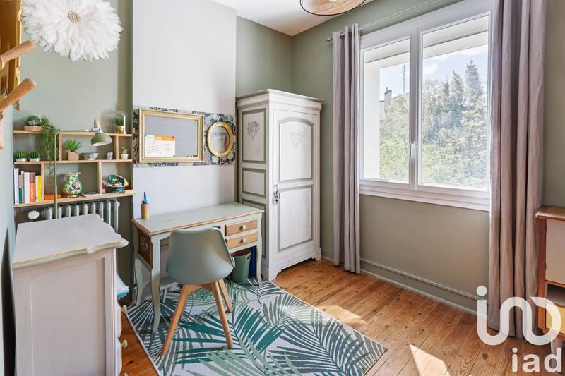 Maison - 204 m² - 8 pièces