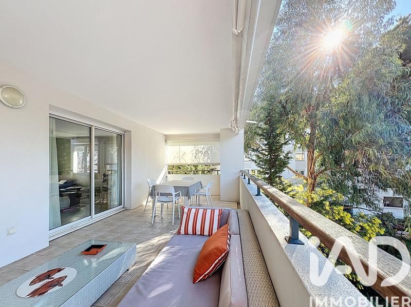 Appartement - 70 m² - 3 pièces