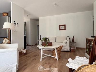 Maison - 88 m² - 4 pièces