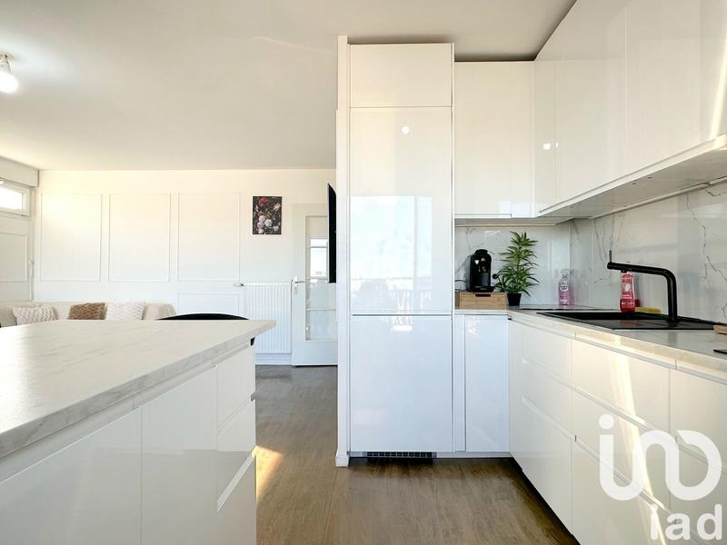 Appartement - 98 m² - 5 pièces