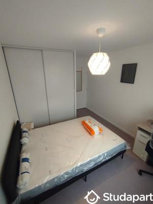 Chambre - 12 m² - 1 pièce
