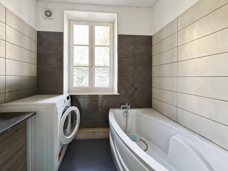 Appartement - 82 m² - 4 pièces