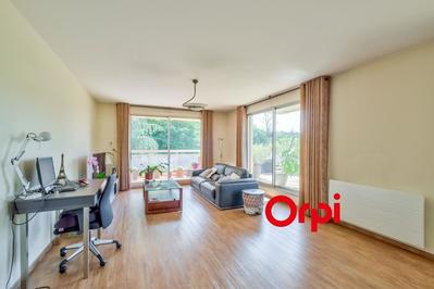 Appartement - 94 m² - 4 pièces