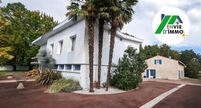 Maison - 166 m² - 7 pièces