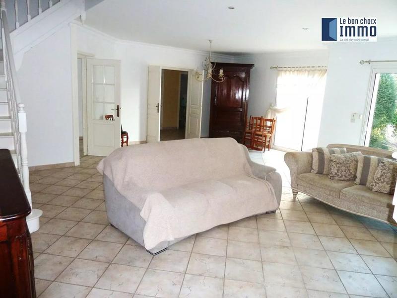 Pavillon - 181 m² - 7 pièces