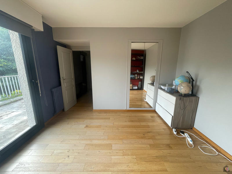 Maison contemporaine - 140 m² - 4 pièces