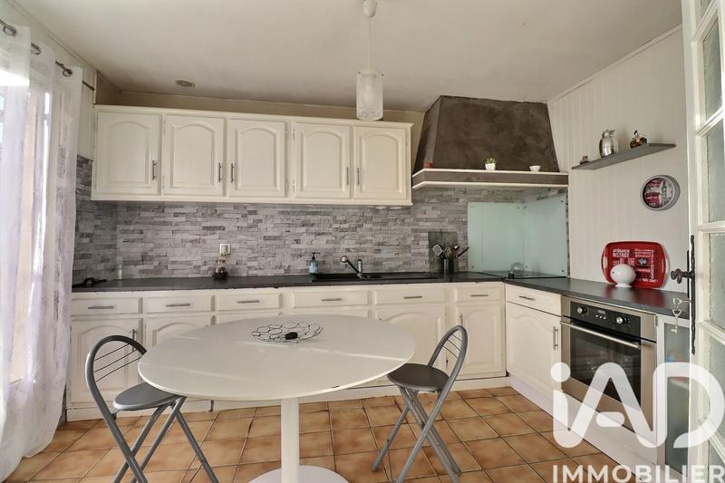 Maison - 99 m² - 5 pièces