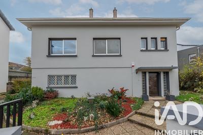 Maison - 150 m² - 7 pièces