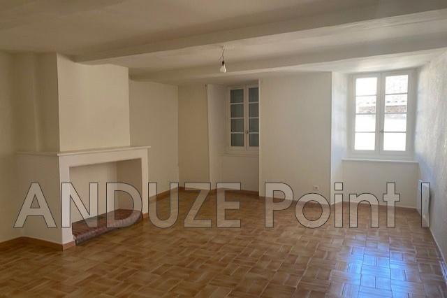 Appartement - 74 m² - 2 pièces