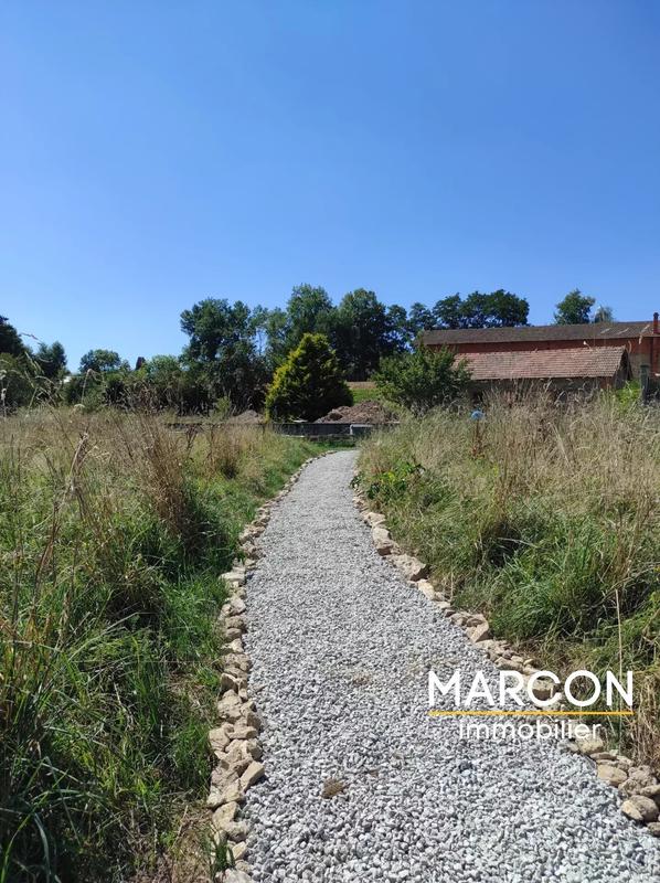 Maison - 291 m² - 11 pièces