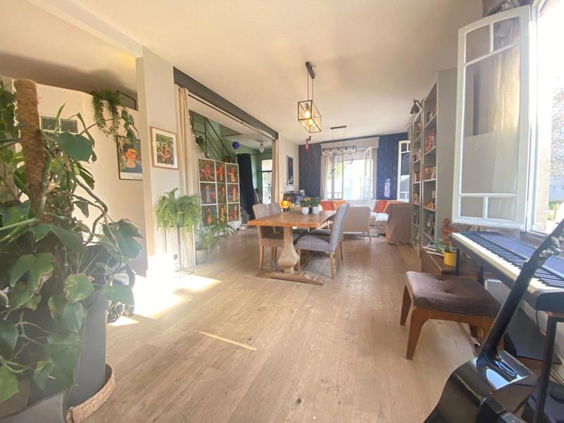 Maison - 160 m² - 6 pièces