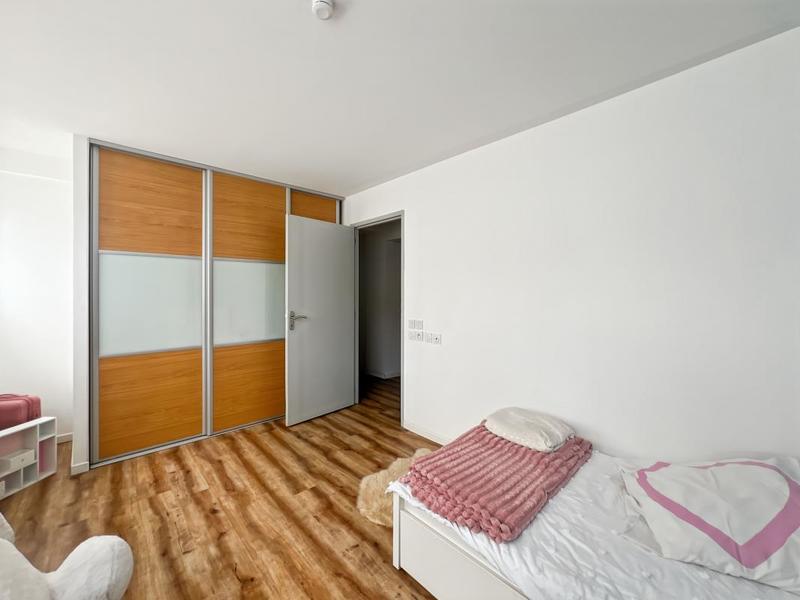 Appartement - 112 m² - 5 pièces