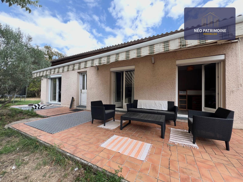 Maison - 98 m² - 5 pièces