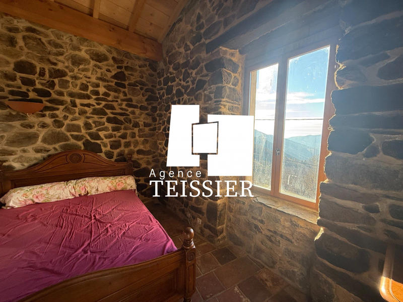 Maison - 97 m² - 4 pièces