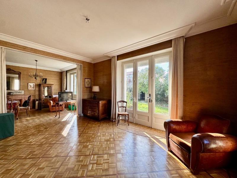 Maison - 175 m² - 7 pièces