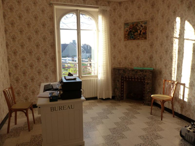 Maison traditionnelle - 188 m² - 7 pièces