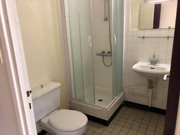 Studio - 15 m² - 1 pièce