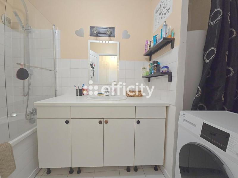 Appartement - 85 m² - 4 pièces