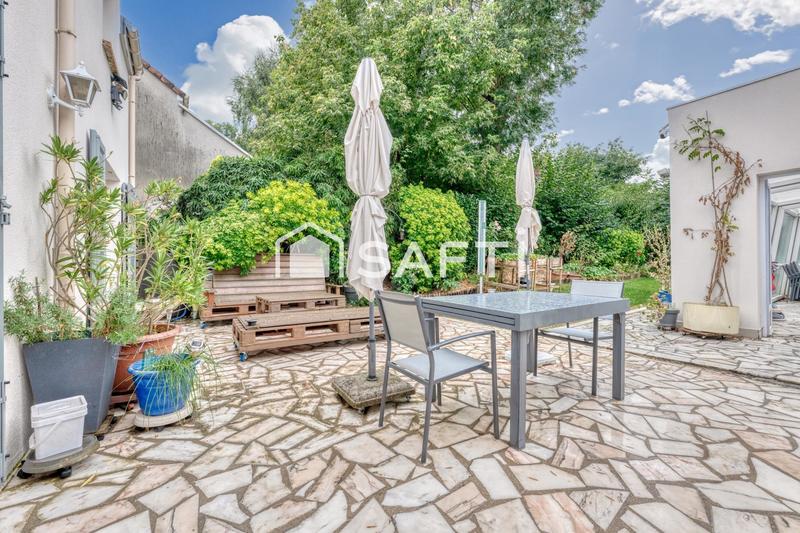 Maison - 142 m² - 7 pièces