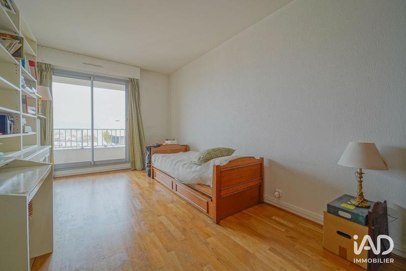 Appartement - 90 m² - 4 pièces