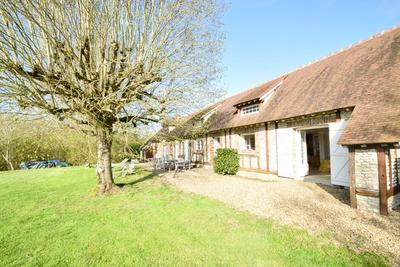 Propriété - 187 m² - 8 pièces