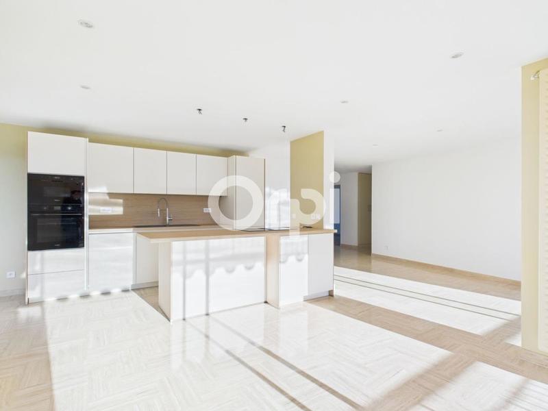 Appartement - 98 m² - 4 pièces